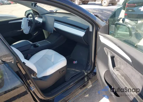 2023 Tesla Model Y Performance Dual Motor All-Wheel Drive from USA, damaged, VIN 7SAYGDEF1PF784383